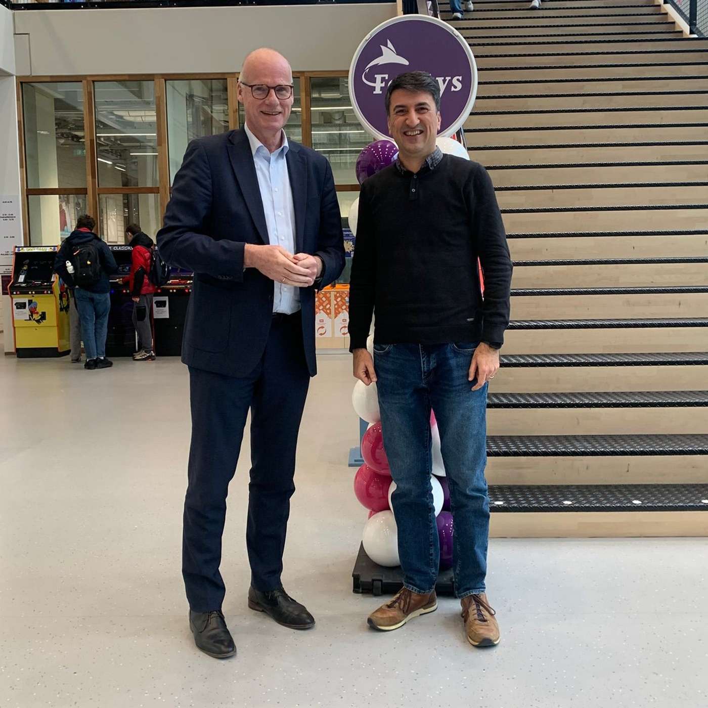 AI in het onderwijs: wendbaar blijven in een wereld vol algoritmes AI in het onderwijs: wendbaar blijven in een wereld vol algoritmes