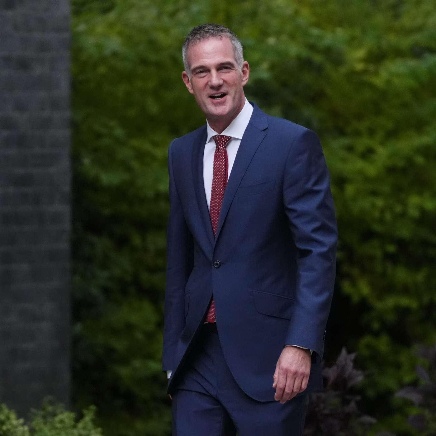 UK Strengthens Tech Ties, O'Neill Calls for Border Poll, UK Relocates Asylum Seekers, Unison Cautions on Employment Rights, and more... episode artwork