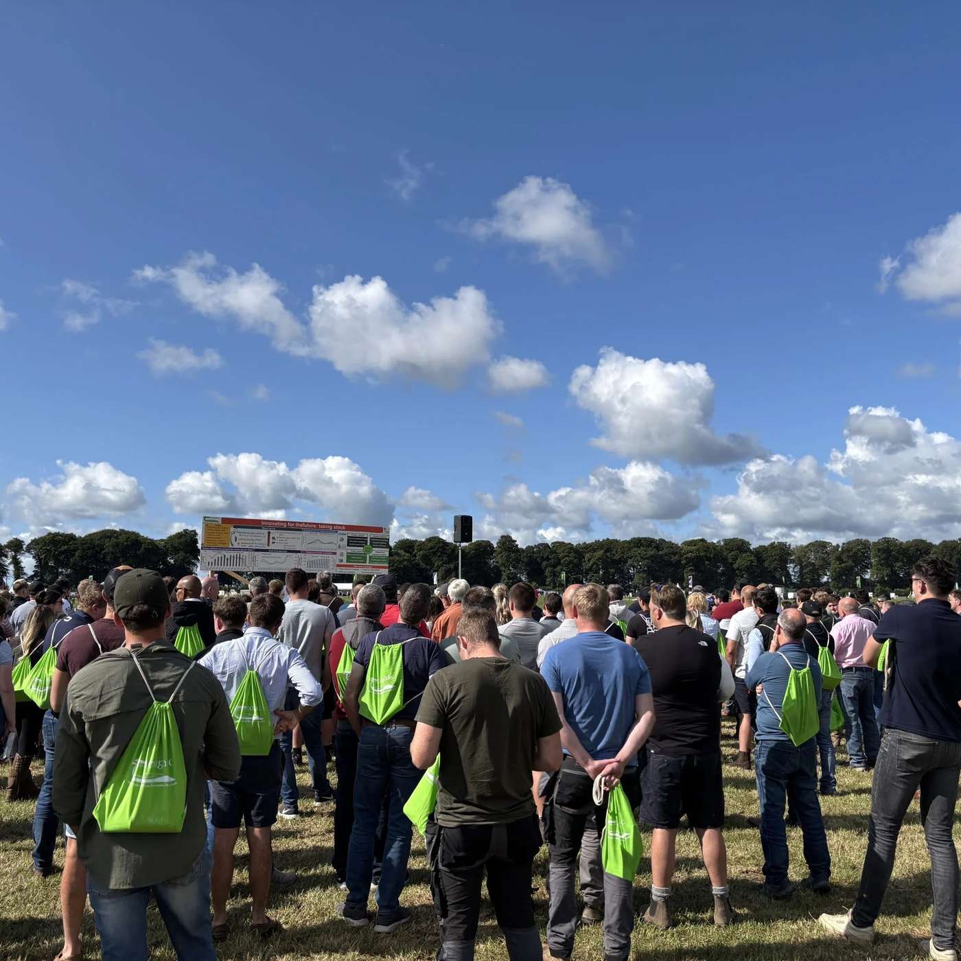 Bonus Ep: Dairy farmers on their year so far