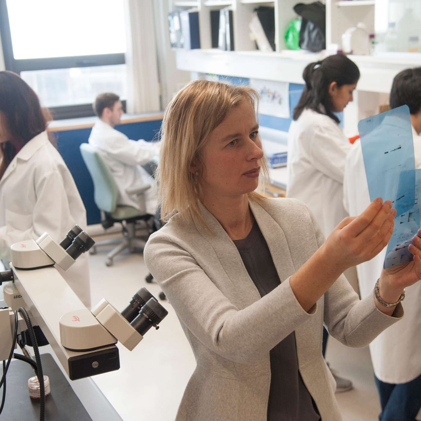 Stem Cell Therapy Restores Vision, Brown Fat Research Promises Longevity, Study Defines Heschl's Gyrus Role, New Atom-Thick Materials Map Cells, and more...