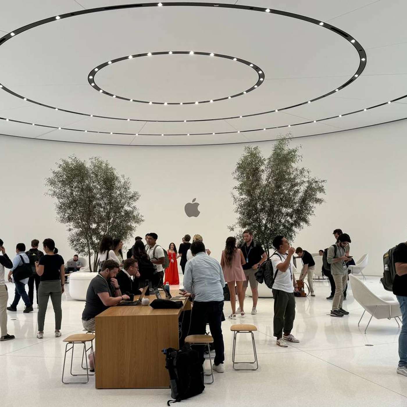 Apple Launches Gaming App Amid Challenges, Texas Mandates Age Verification, Meta Restructures AI Teams, EU Denounces Chinese Cyberattack, and more...