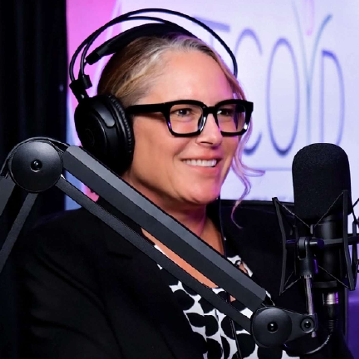 Diabulimia and Eating Disorders in Type 1 Diabetes with Dr. Liana Abascal