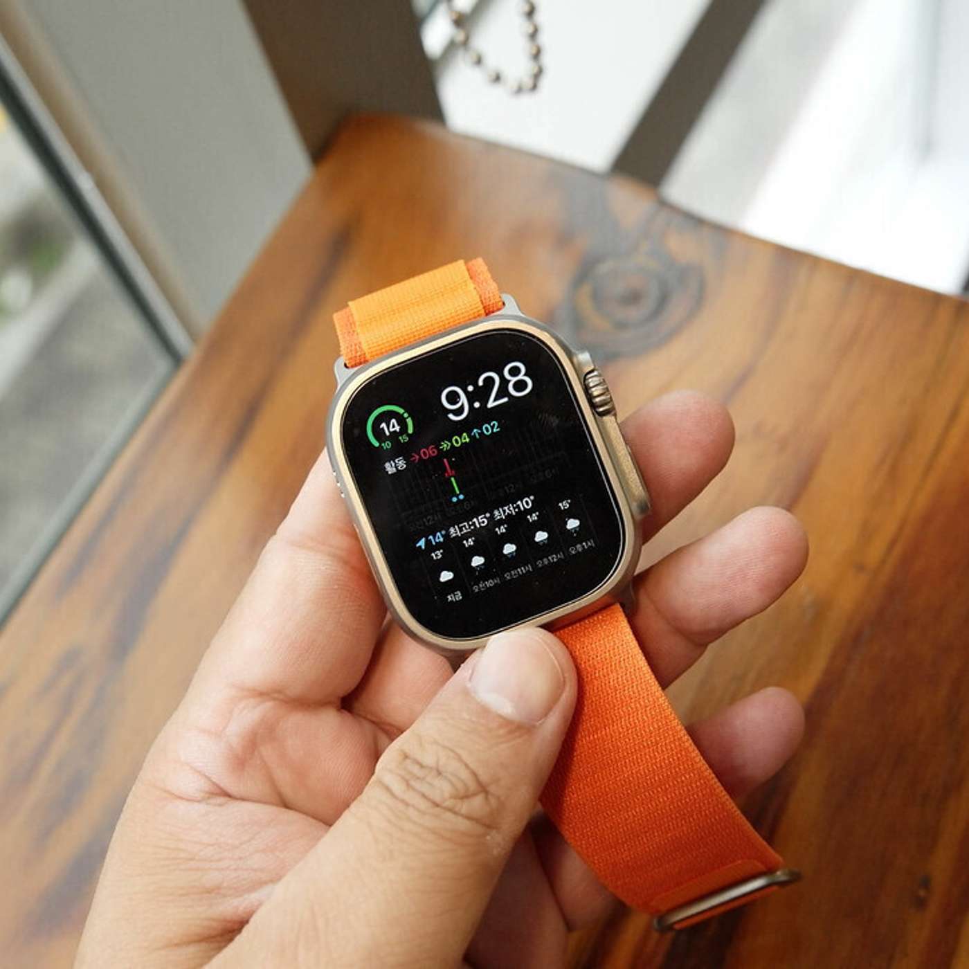 Healthy competition: Wearable health trackers can motivate healthier behaviors, but can they be taken too far? episode artwork