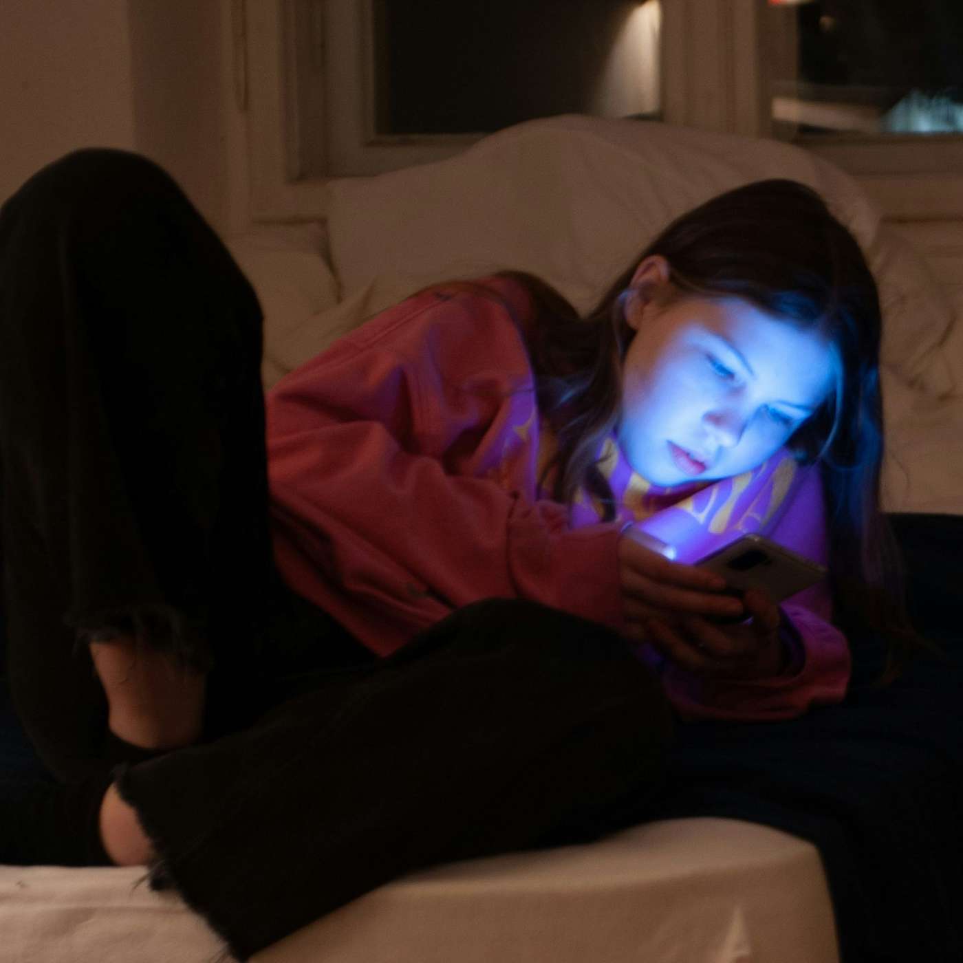 The kids forgotten by calls to ban phones episode artwork
