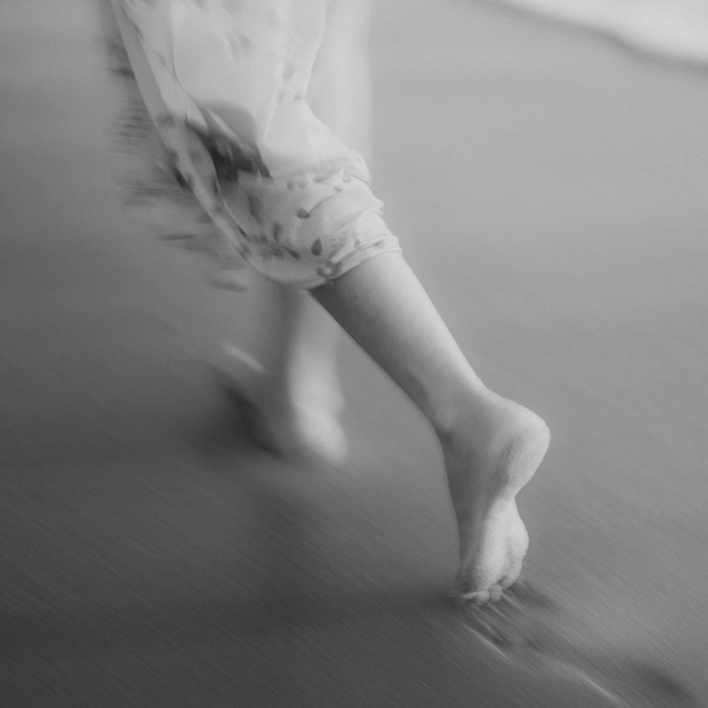 Feet [60 sec. radio]