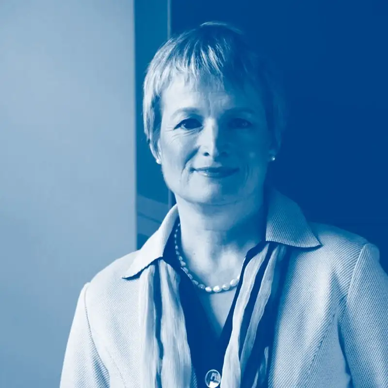 Fostering Innovation Skills, Culture & Metrics with Rita Gunther McGrath, Author of Seeing Around Corners and Professor at Columbia Business School: Replay