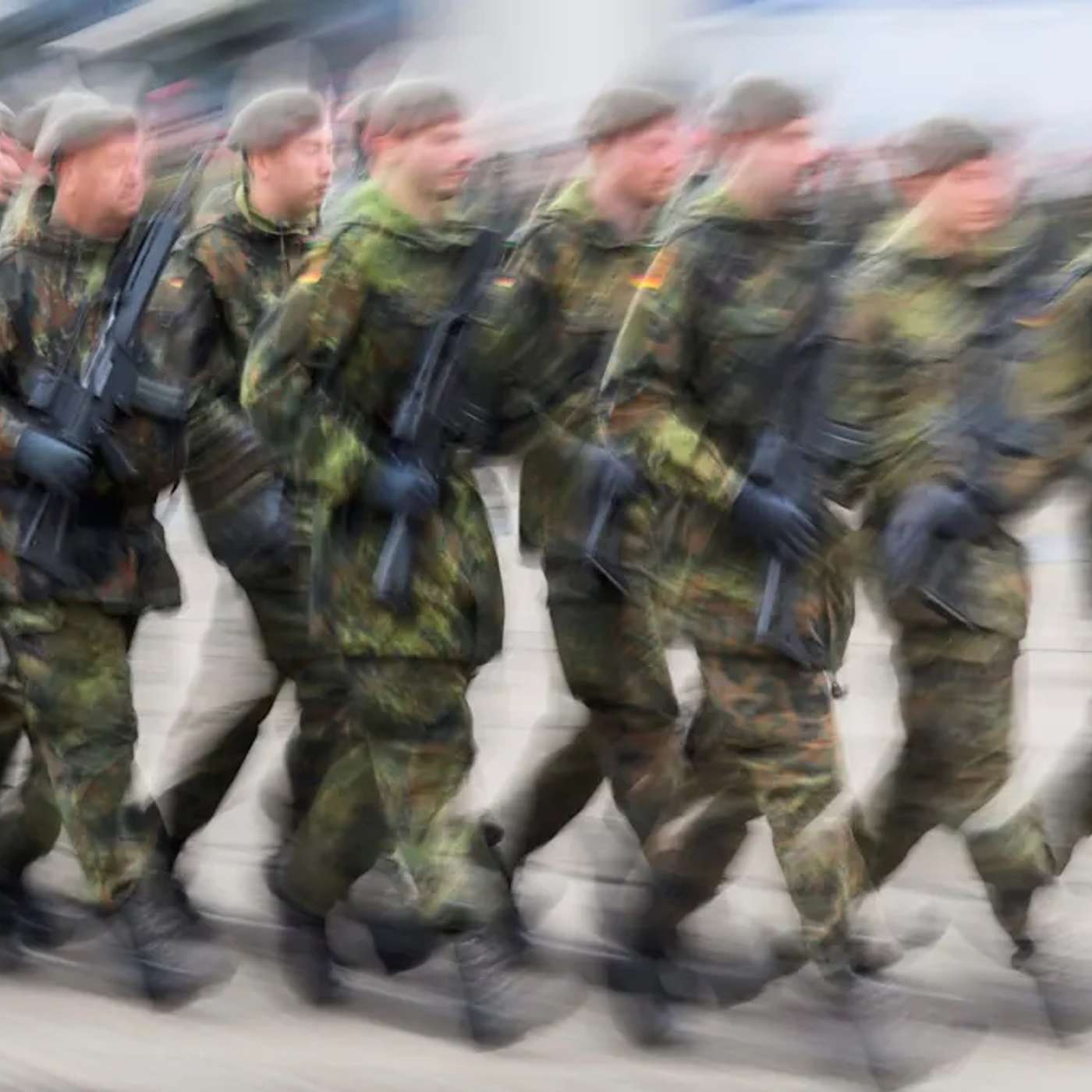 France Seizes Sanctions Bypass Grinch, Germany Embraces Ukrainian Drone Warfare, ZDF Apologizes for AI Content, EU Weighs Made in Europe Mandate, and more...