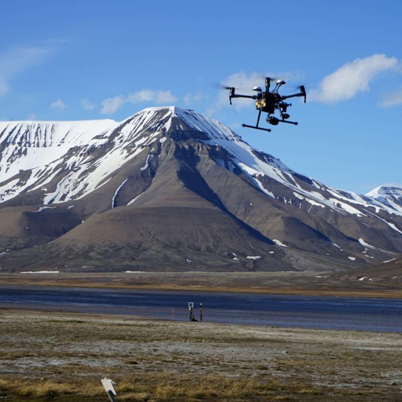 Страны Северной Европы и Балтии обсуждают создание «стены дронов» на границе с Россией