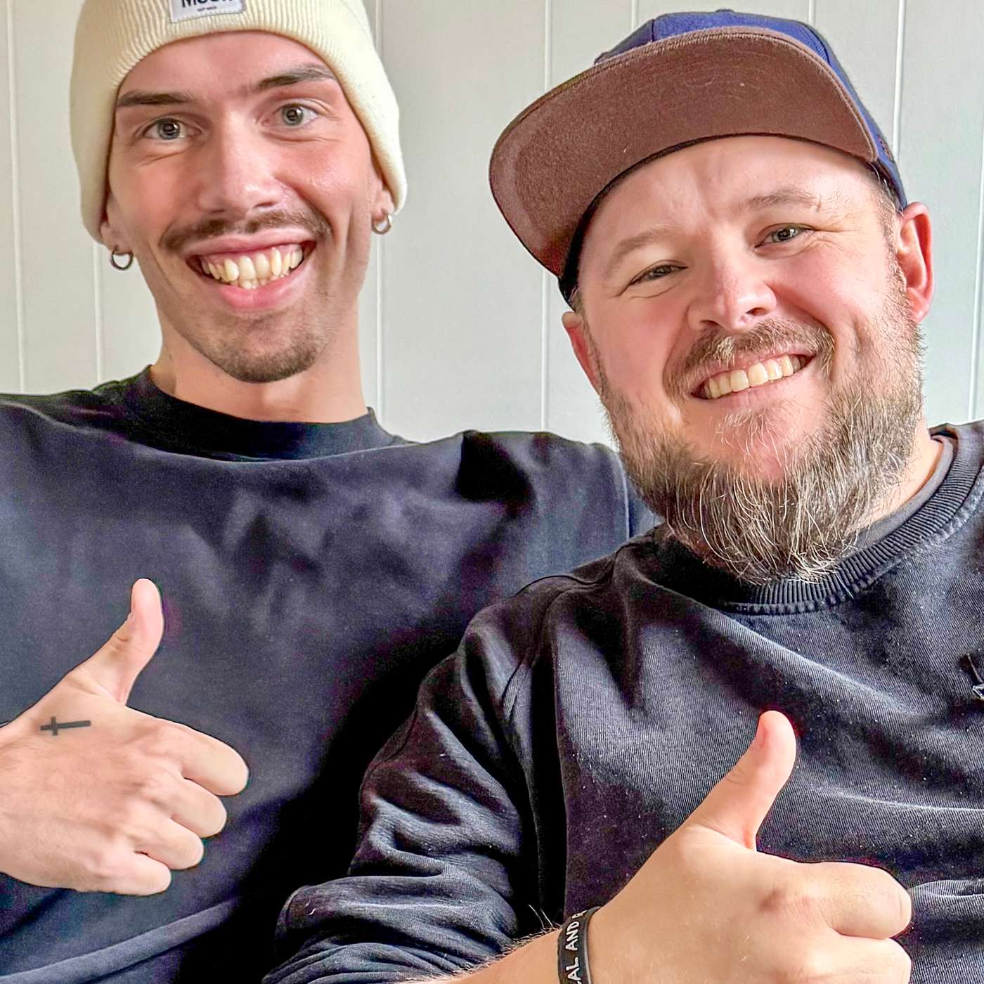 Við vegin - 31. oktober 2025 - gestir Bjartur Nybo og Tom Jacobsen