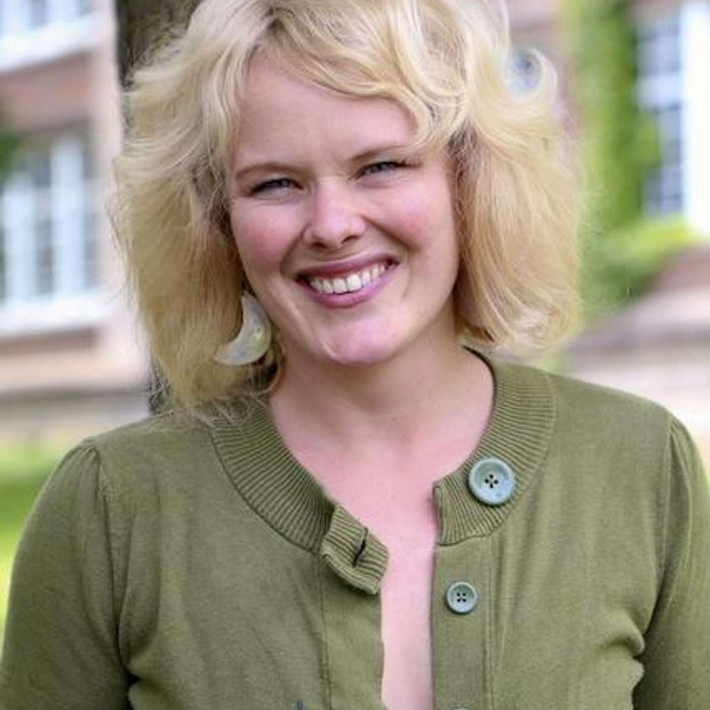 06/22/2022-MPS-Elissa Cedarleaf Dahl,Visual Arts, Mural Arts and Arts Integration Teacher