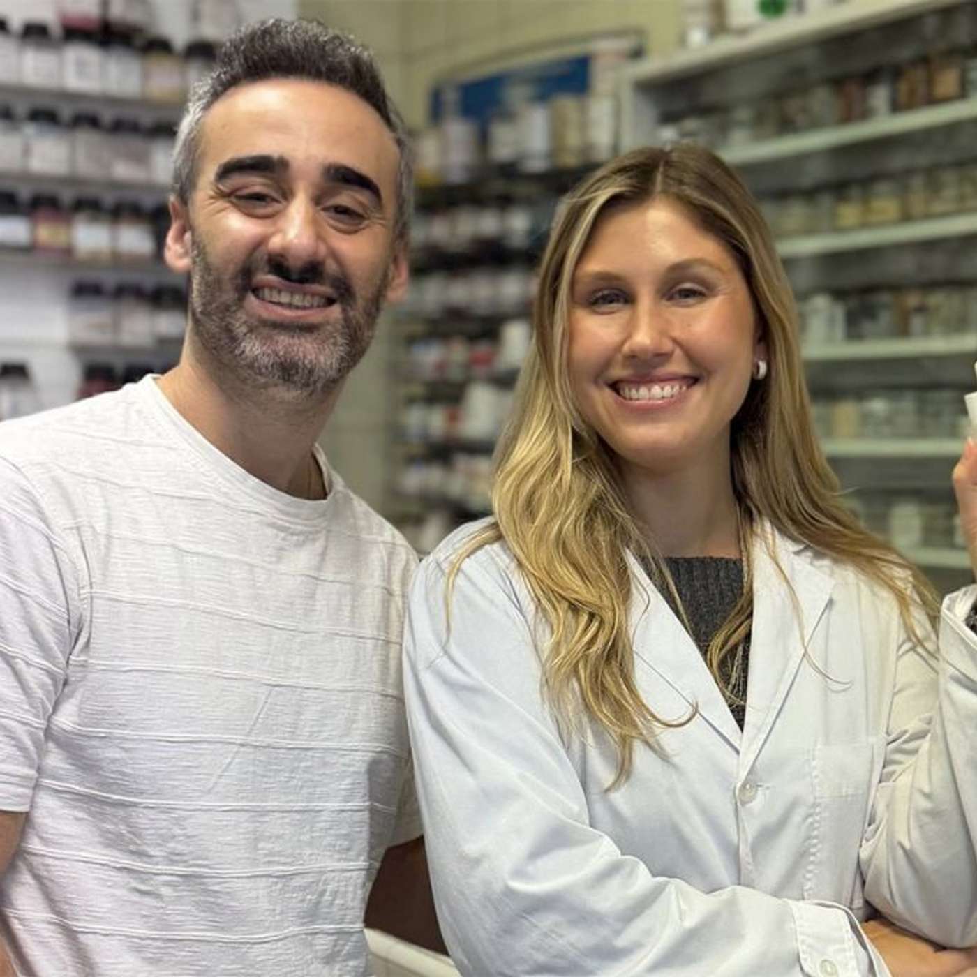 Una ingeniera química, un periodista y la idea de simplificar el mundo del skincare episode artwork