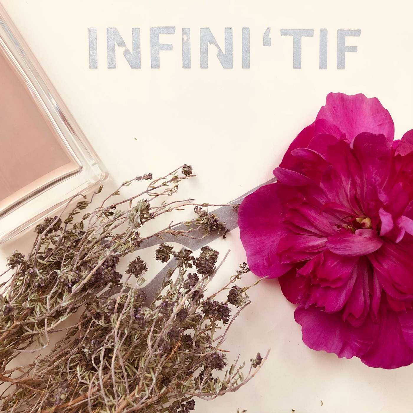 Infini\'tif