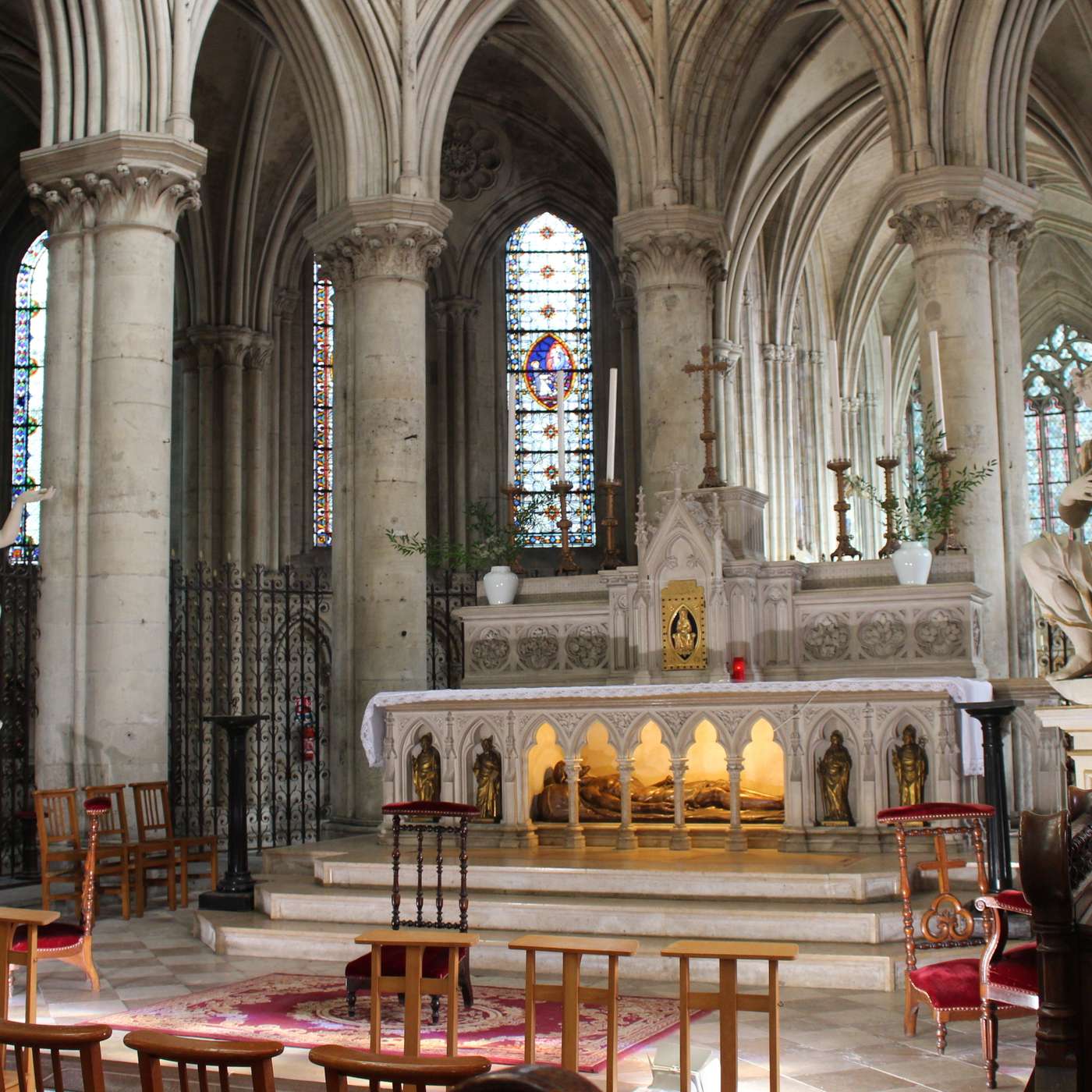 Karmels hage på St Rita Radio