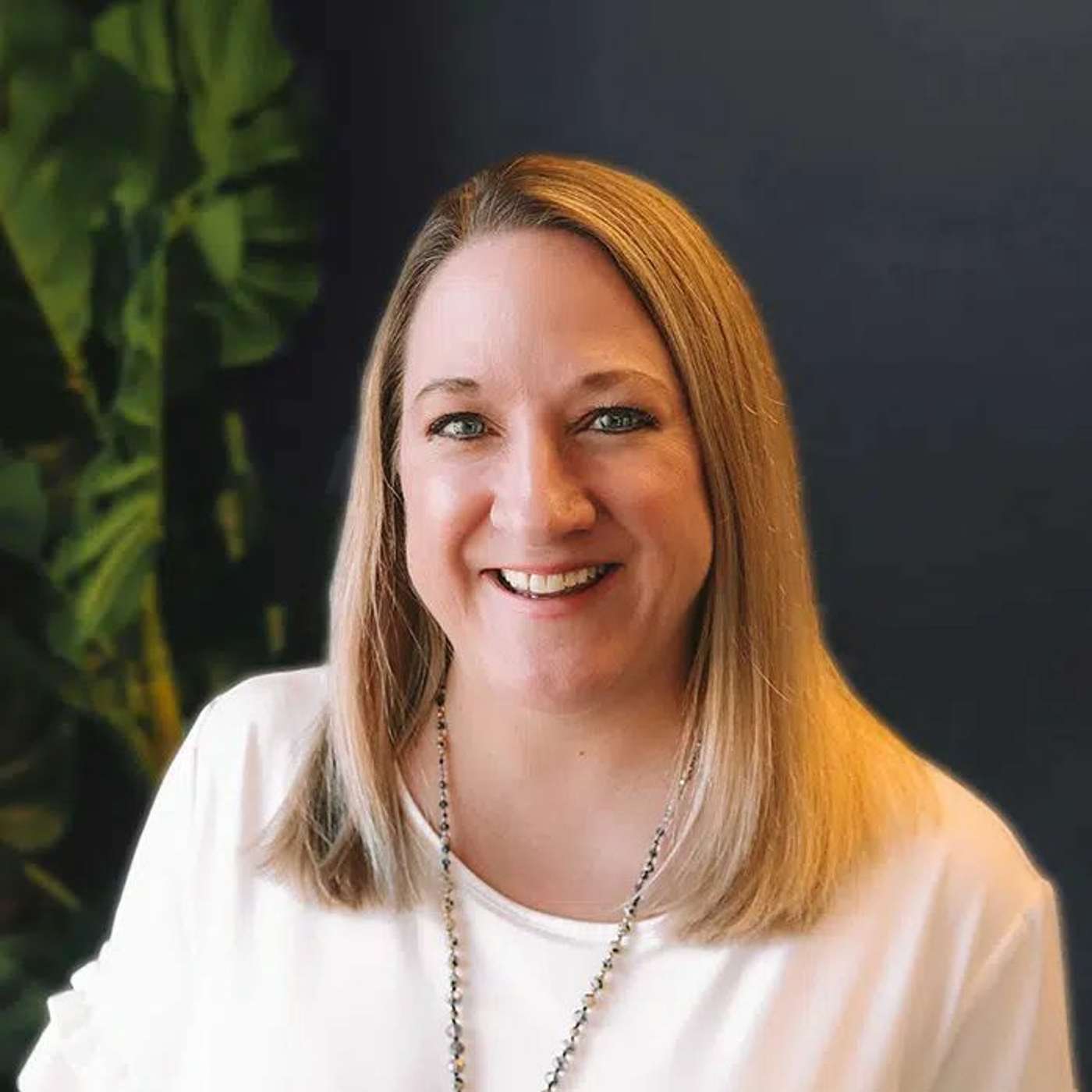 Marketing From the Fox Den with brand strategist Ali Kennedy episode artwork