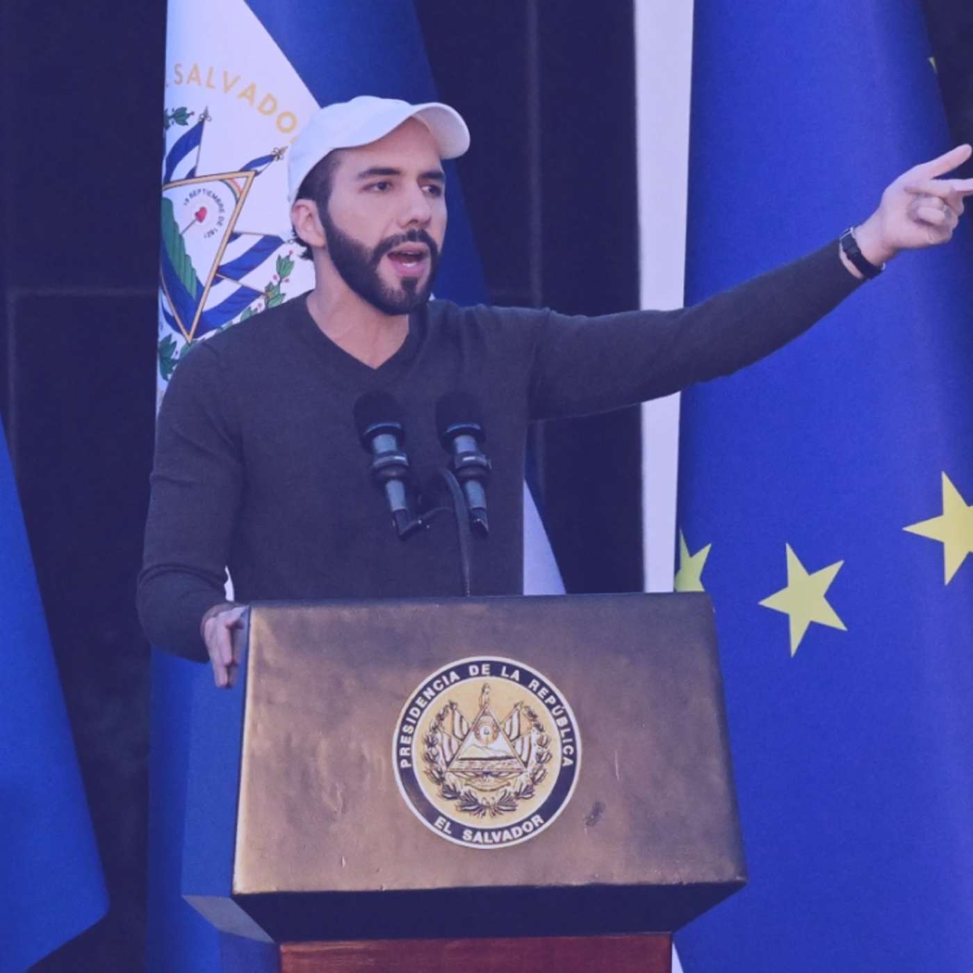 #472 | Nayib Bukele | “The World’s Coolest Dictator”?