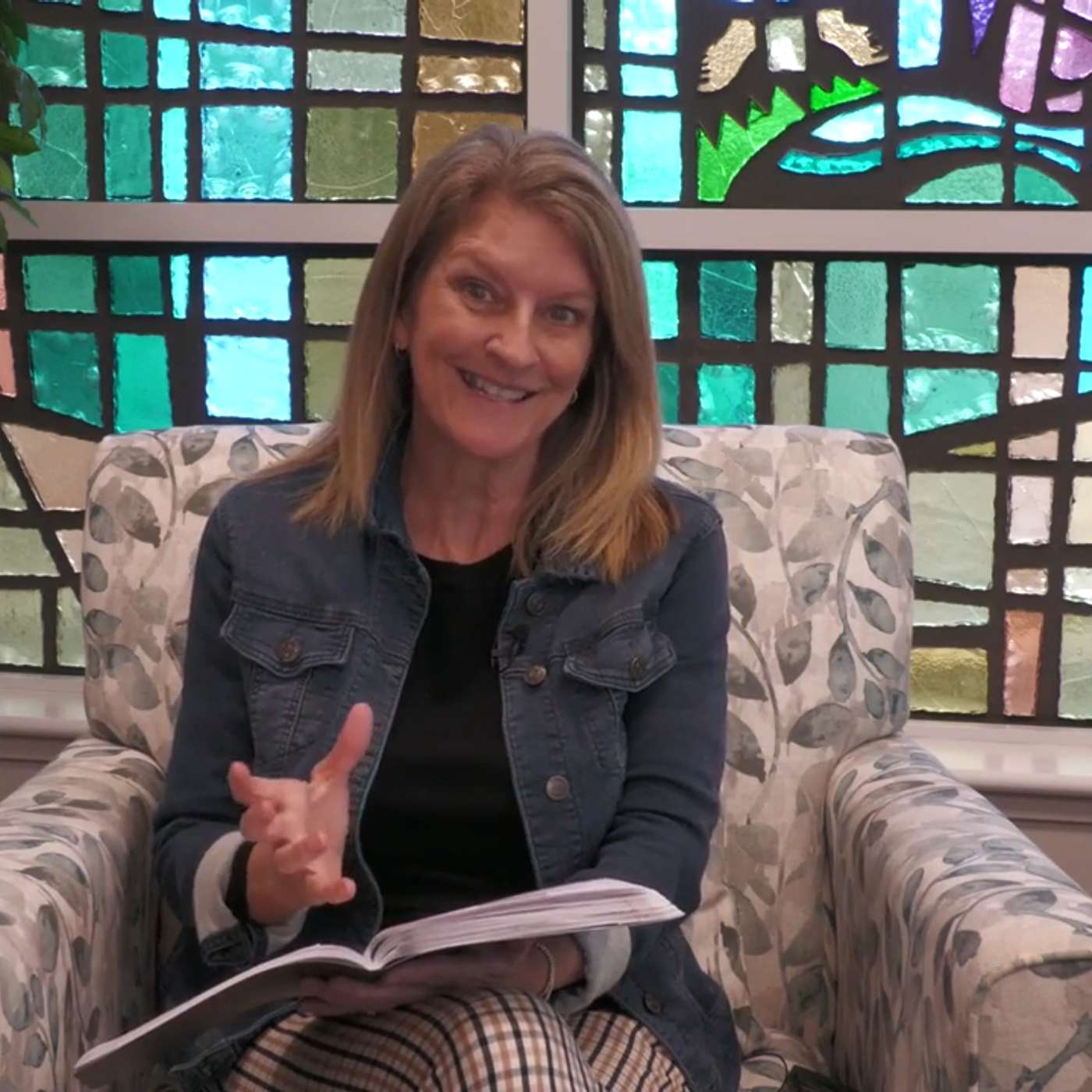 Devotion for October 17, 2022 with Pastor Laurie Haas episode artwork
