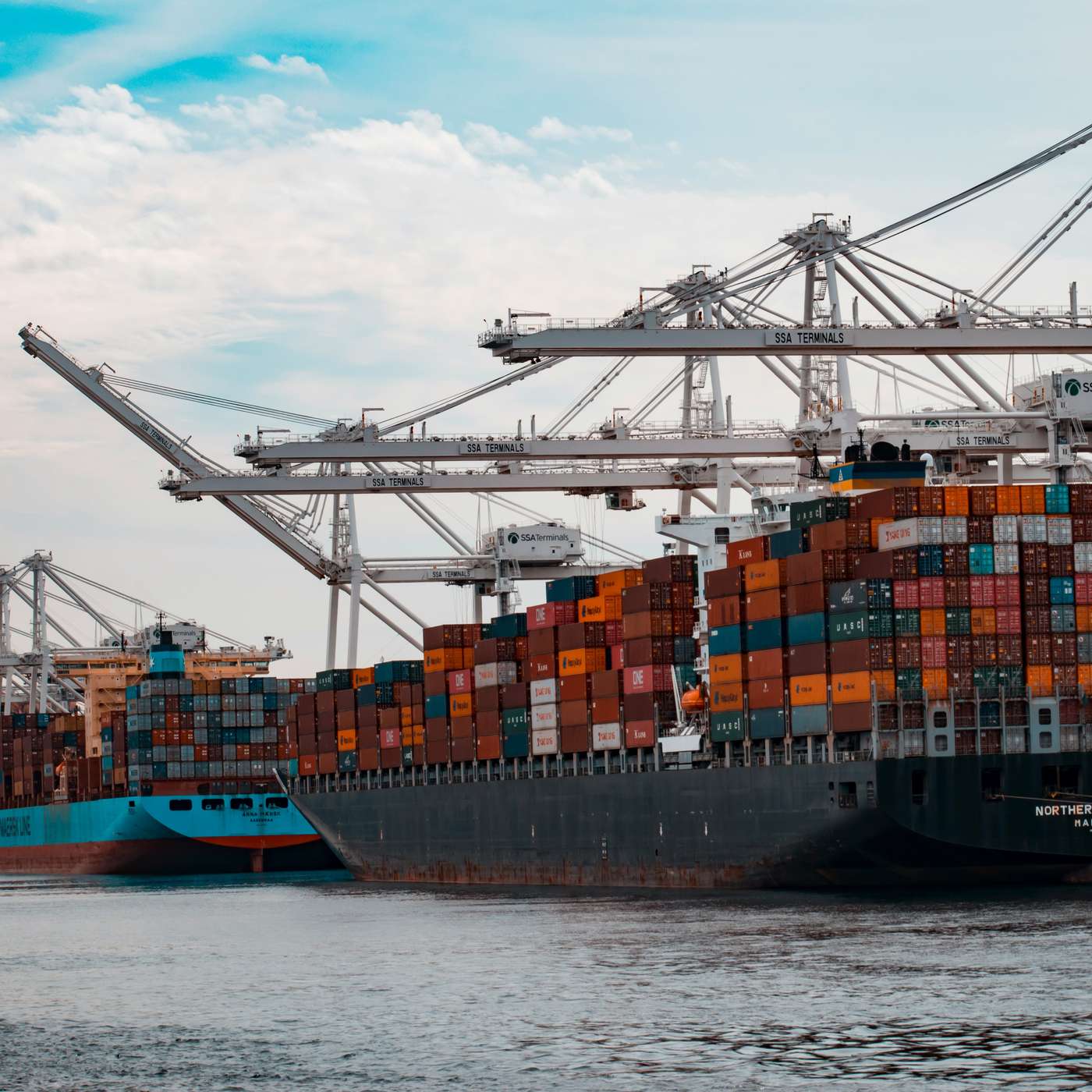 The Hormuz Disruption Is an Ecommerce Problem, Not Just a Logistics One episode artwork