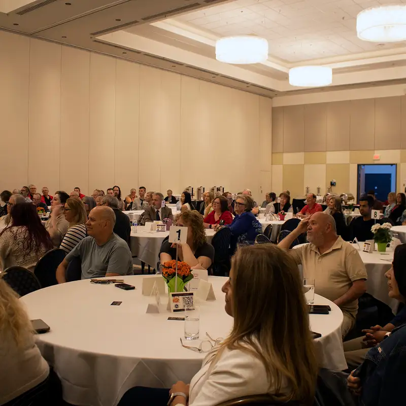 Community comes out to support Volunteer Nanaimo during a time of need