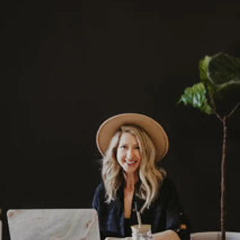 Reducing Plastic Waste At Home | For Our Health & the Health of Our Planet With ME Mother Earth Founder, Amanda Runkle