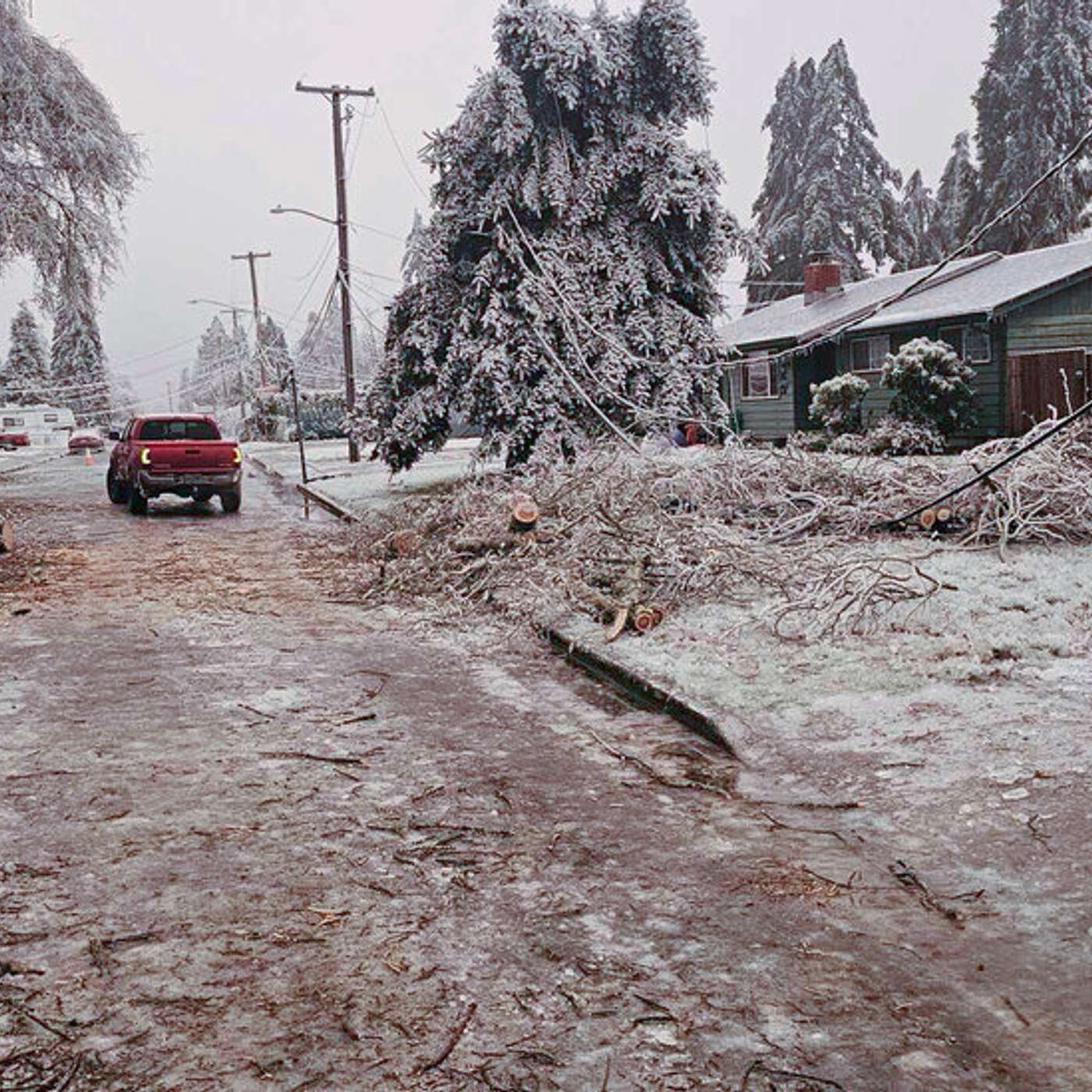 Kentucky: Manufacturing Hub Success, Winter Storms Ravage US, Europe, Border Towns: Migrant Trafficking Surges, Haley Challenges Trump in Primary, and more...