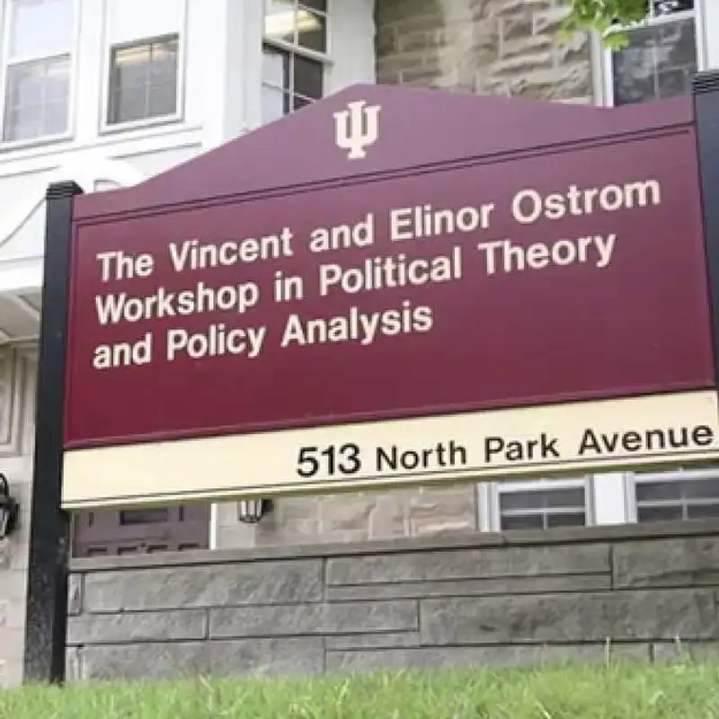 E27: /Governing the Commons/, part 3: Man, 63, seeks software teams, any age. Object: matchmaking