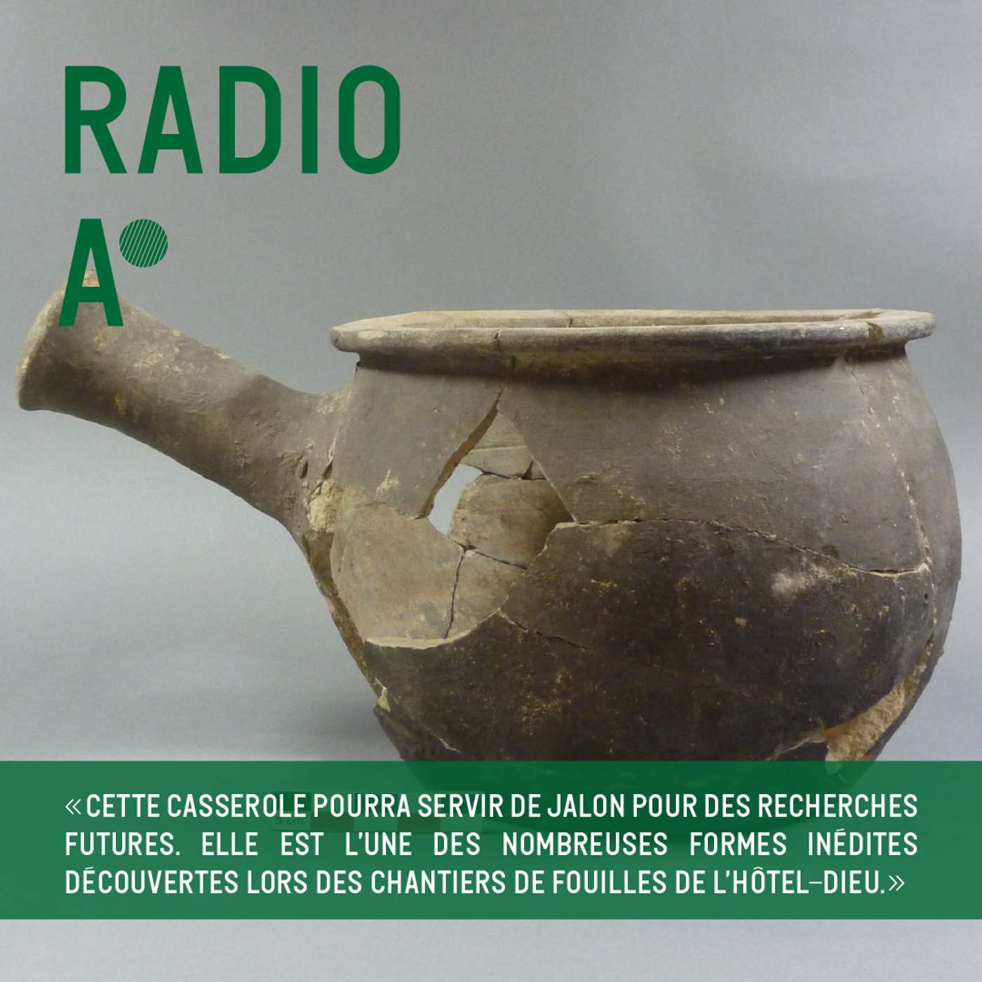 La casserole en céramique grise de l'Hôtel-Dieu La casserole en céramique grise de l'Hôtel-Dieu