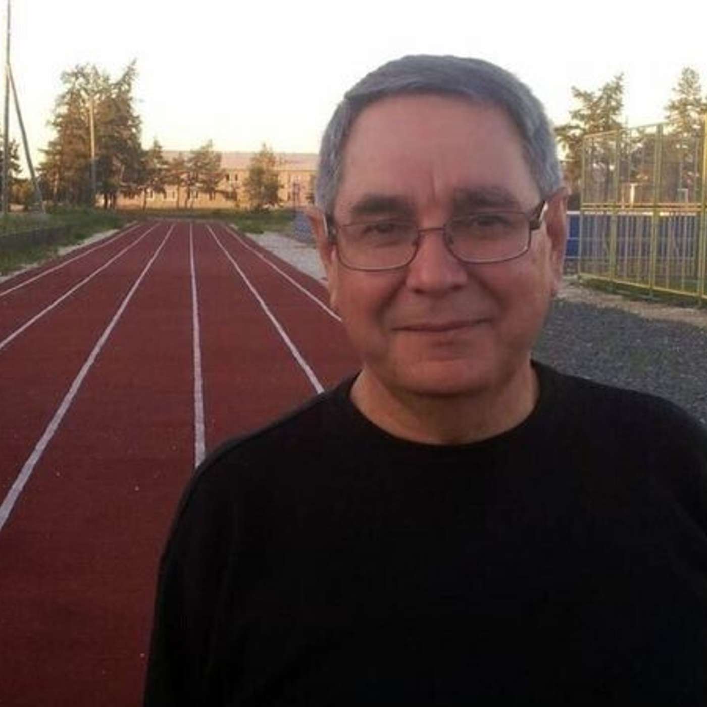 У отца директора ФБК в архангельской колонии нашли лезвие. Его сын уверен, что это провокация