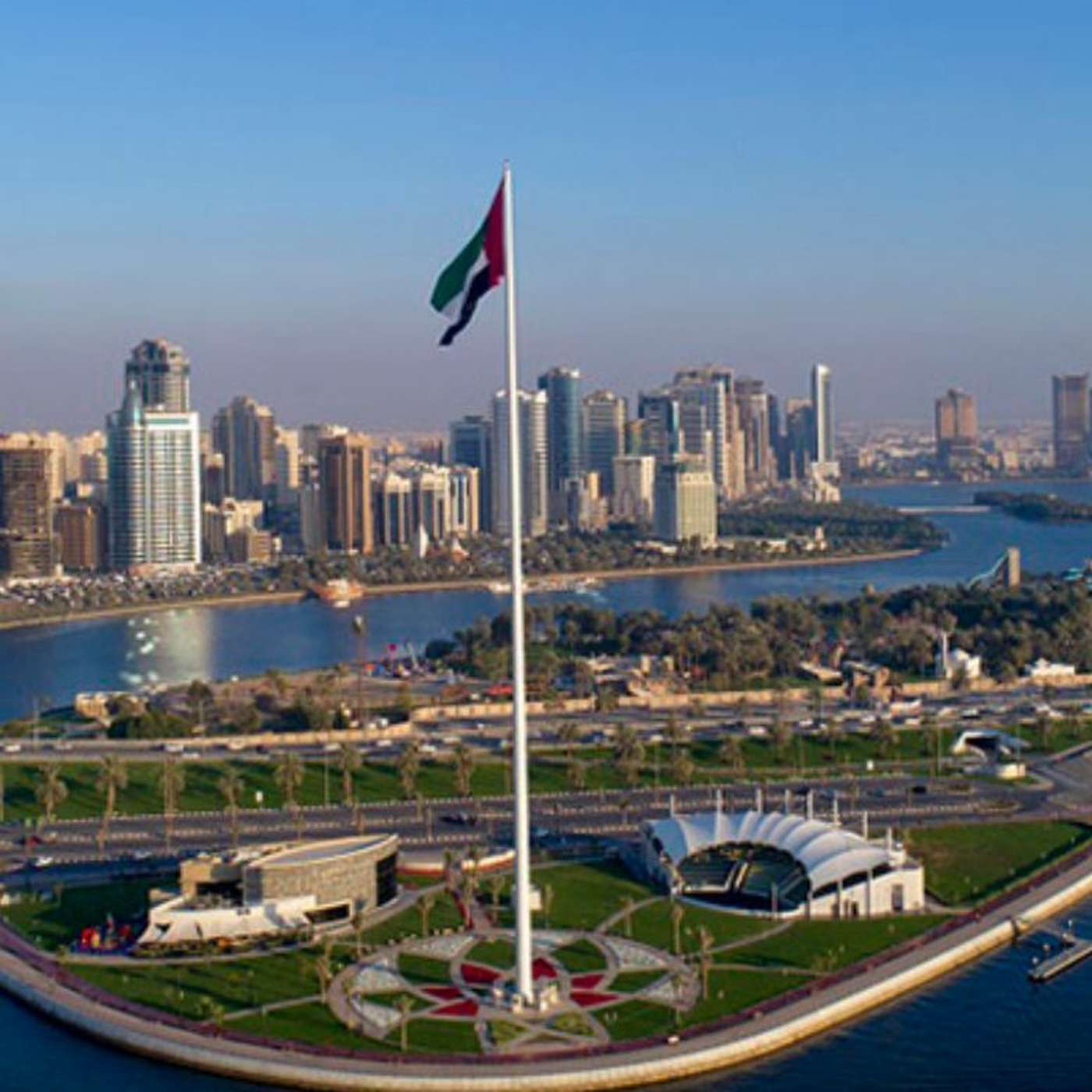 Resident Rosa Aboubakr pays tribute to Sharjah Ruler's Golden Jubilee of leadership (25.1.22)