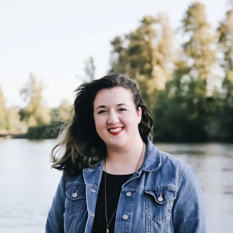 Day 4 | The Wonder of Hope with Hannah Neuschwander