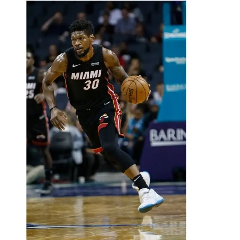 NBA - Defaite des Raptors en prolongations contre  le Miami Heat