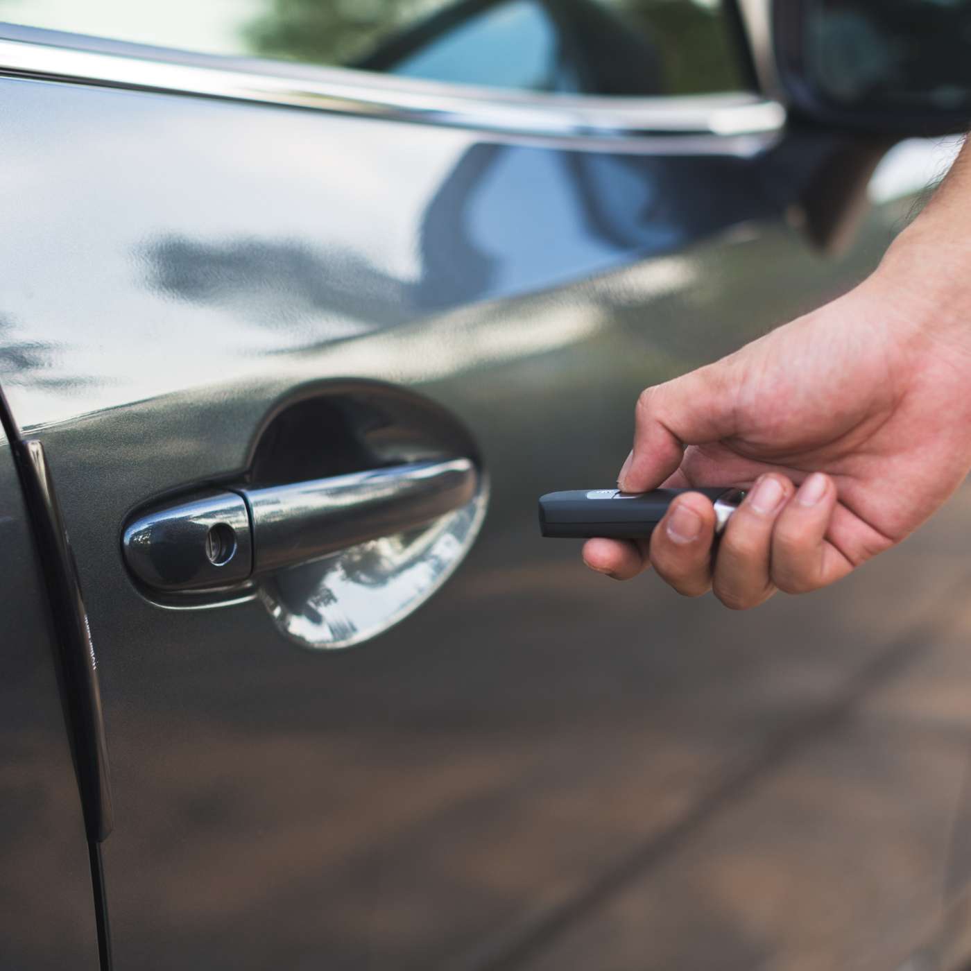Easy In, Easy Out: The Keyless Car Theft episode artwork