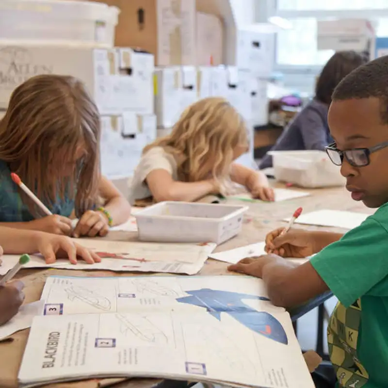 Por que o inglês nas escolas do Brasil não é o suficiente? {SPECIAL GUEST}