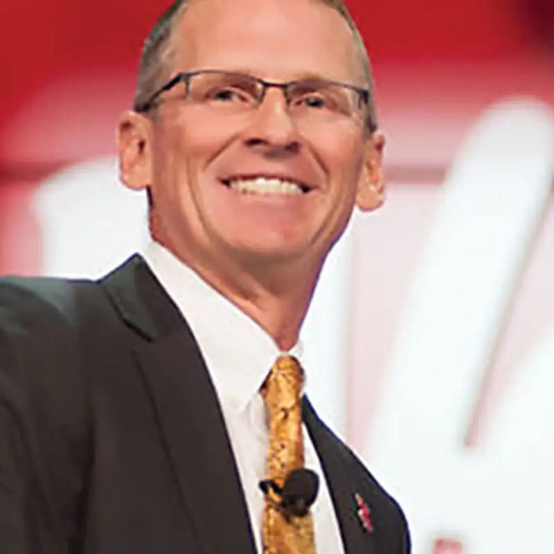 Wendy’s CEO advises his alma mater’s graduates to be “adaptable and flexible”