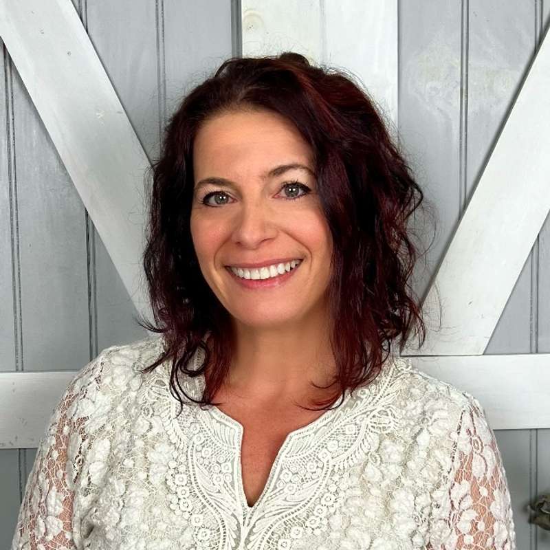 Stephanie Rousselle