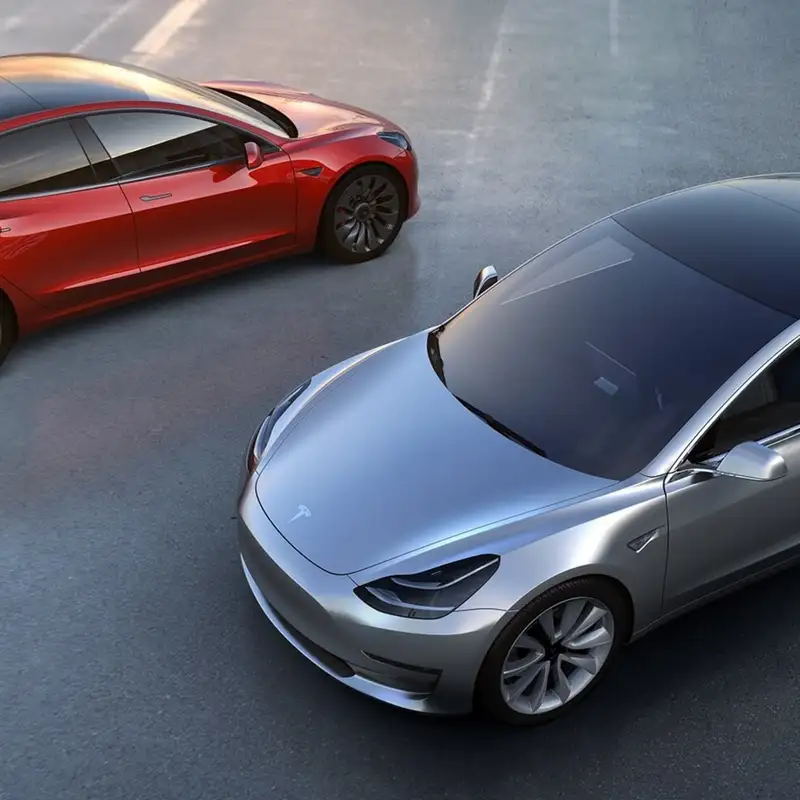 Tesla buys Grohmann, a new EU Fund of Funds, interview with DocPlanner and more