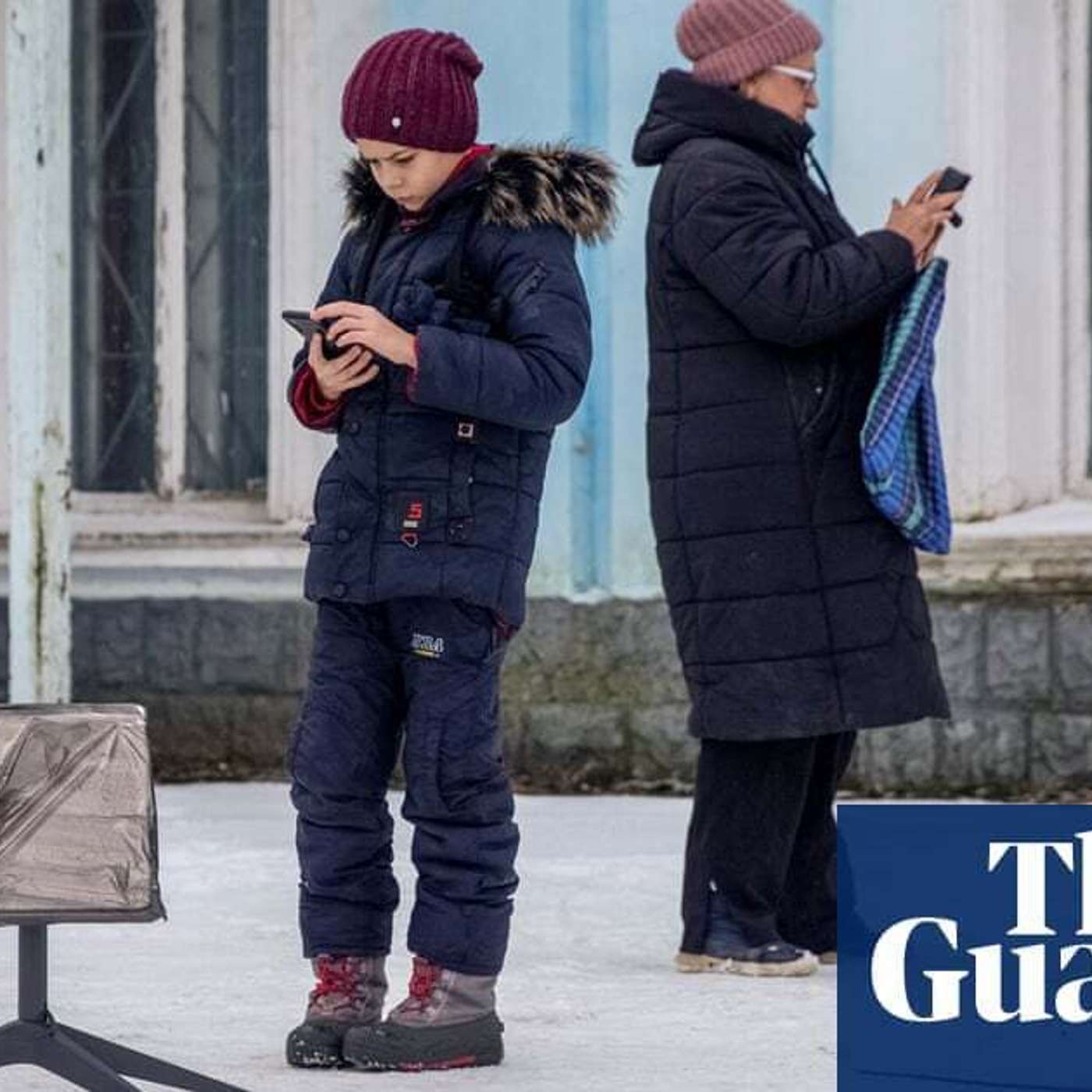 Israeli Hostage Rescue Escalates Tensions, European Unity against Russian Threats, Ukraine Accuses Russia of Starlink Attacks, Migratory Fishes Face Extinction Threat, and more...