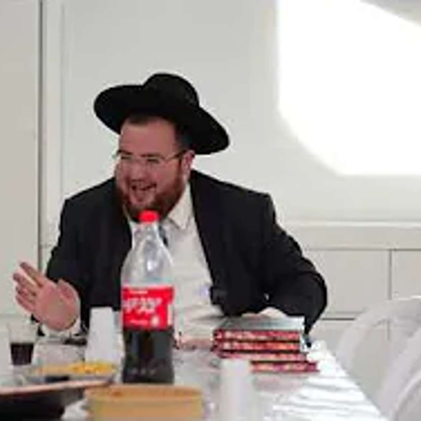 צמרמורת: האדמו"ר מקרעטנשיף שליט"א שובר שתיקה 'בפסח גילו לי מהשמים שאנחנו כבר באמצע תהליך הגאולה'..