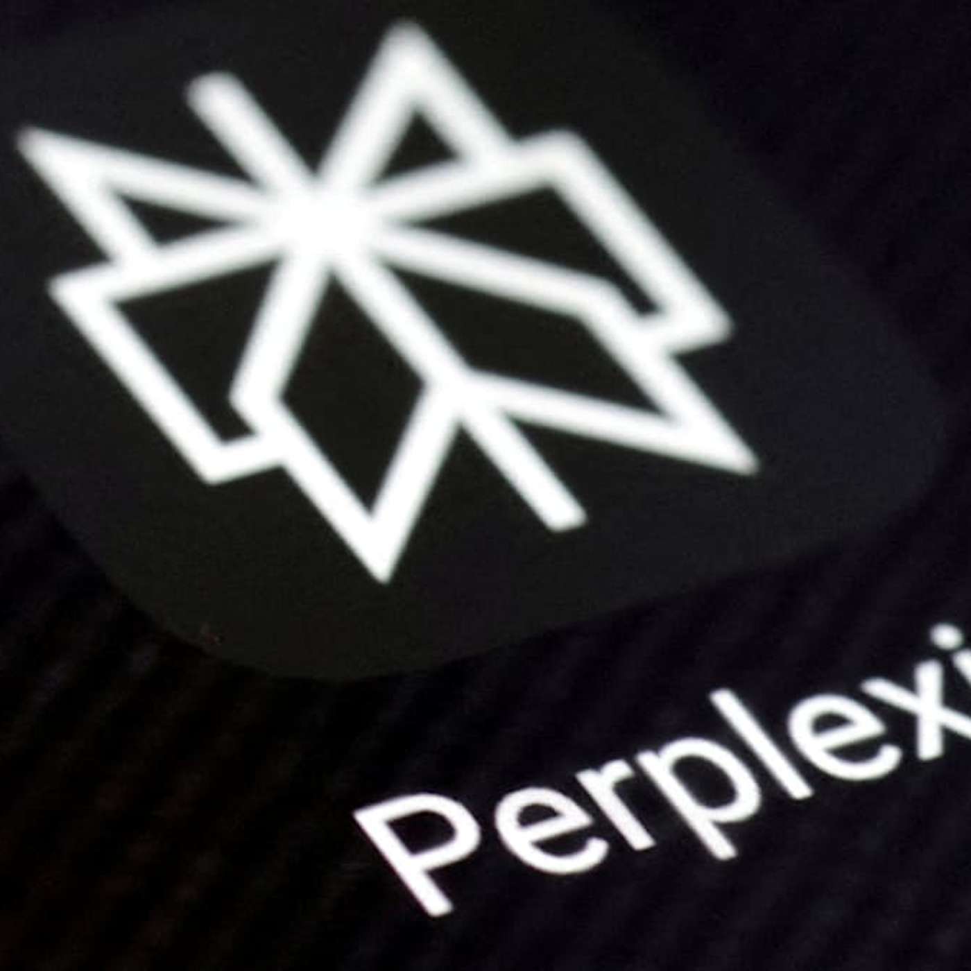 Perplexity Challenges Google Chrome, Ashley Biden Files for Divorce, Mexico Extradites Cartel Leaders, US Judiciary E-Case System Hacked, and more...