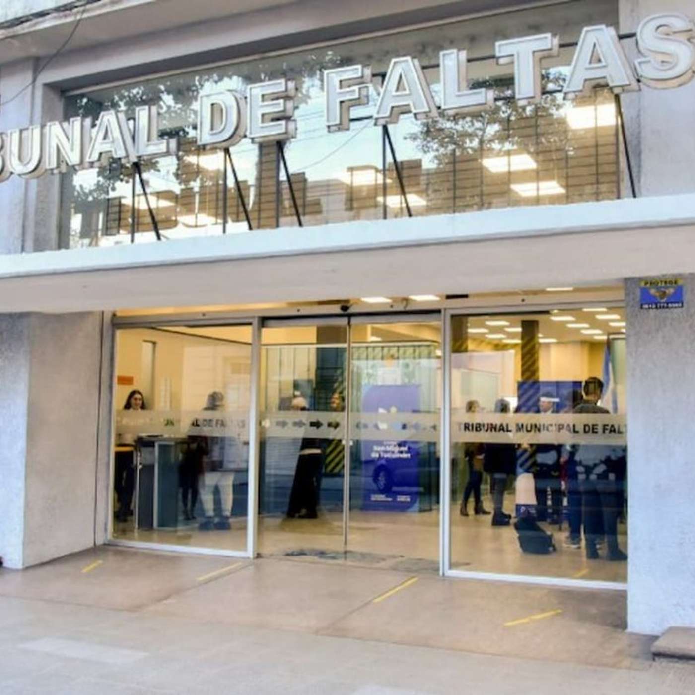 Jueces de Faltas piden saber cuánto cobran los secretarios para equiparar sus sueldos y la Municipalidad pidió preservar los datos episode artwork