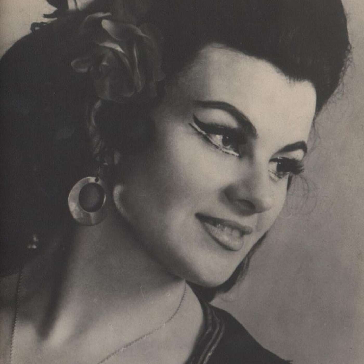 L'Aria che Tira...pillole di lirica "Habanera (Carmen) - Viorica Cortez"