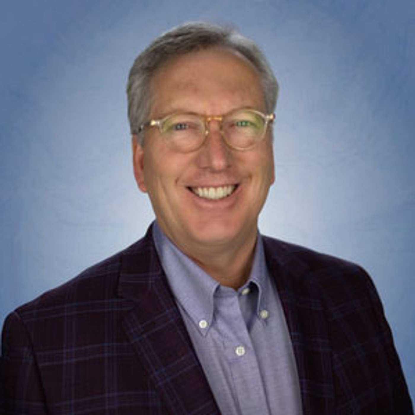 07-20-26 John Bennett, SVP of Nonprofit Banking & Business Development at 21st Century Bank, talks with Freddie Bell as a part of the Community Builders series