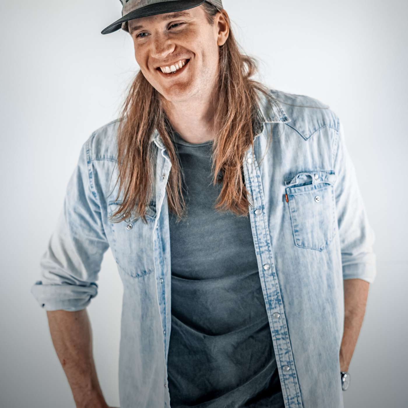 CSU Alumni and red dirt artist Dustin Massey releases new single "Bad Love"