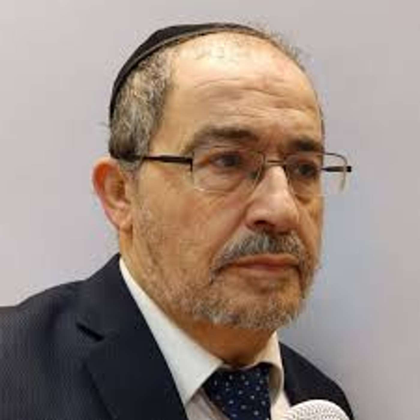 הרב מיכאל שושן