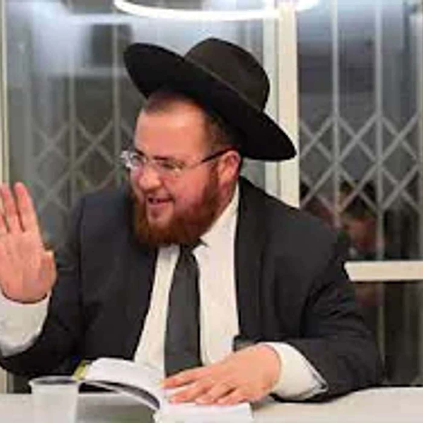 מטריף: נחשף במגילת הסתרים מלפני 250 שנה.... הצדיק מאומן כותב 'זה שמו המלא של מלך משיח בן דוד' בדור..