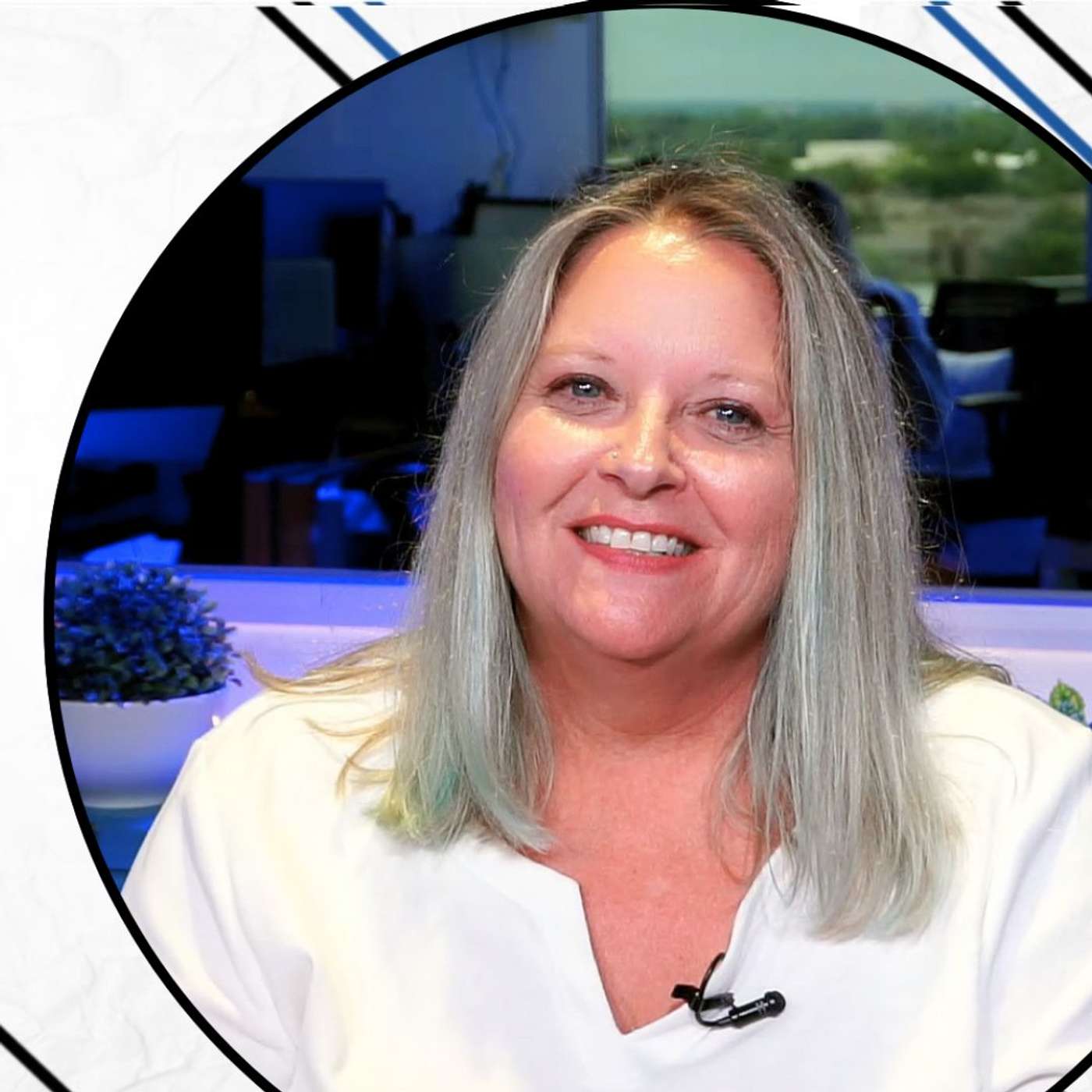 Jeffri-Lynn Campbell, MBA | Brand Architect | Founder of Blaze Experts | The Jeff Crilley Show