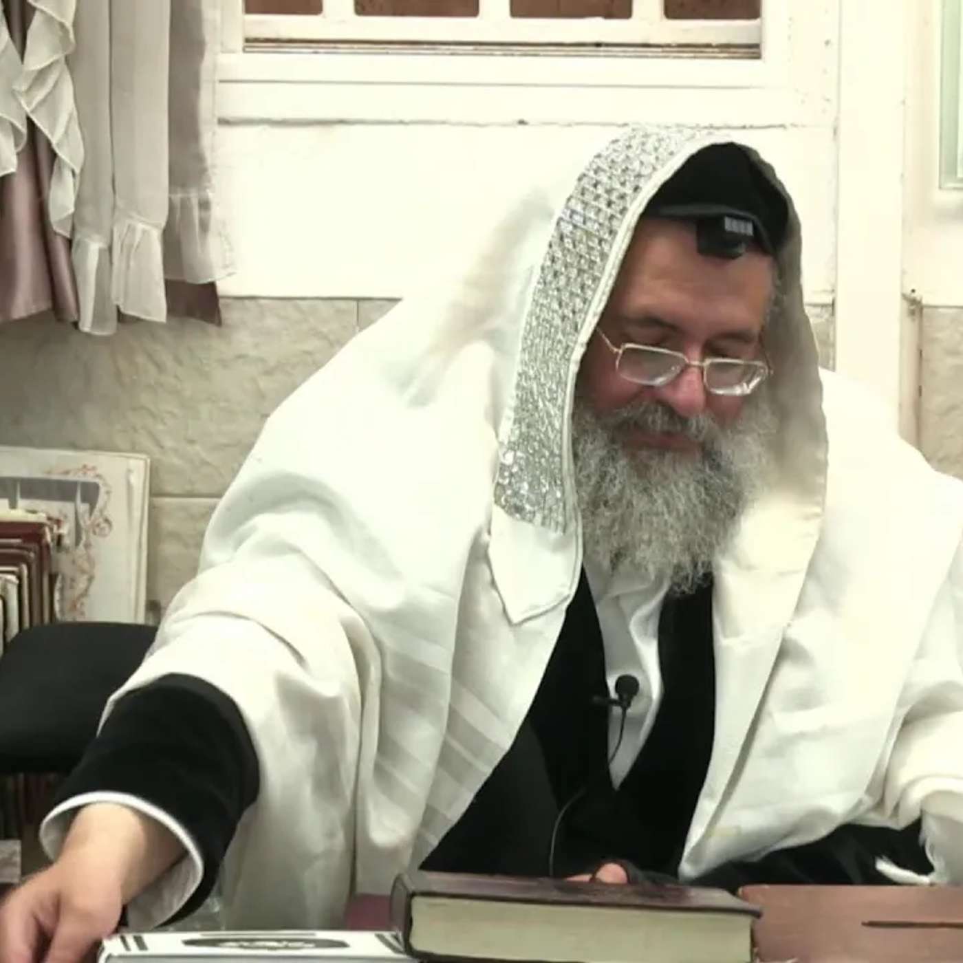 החיד''א -שיעור בתניא ובגובה העינים- י''ג סיון תשפ''ה