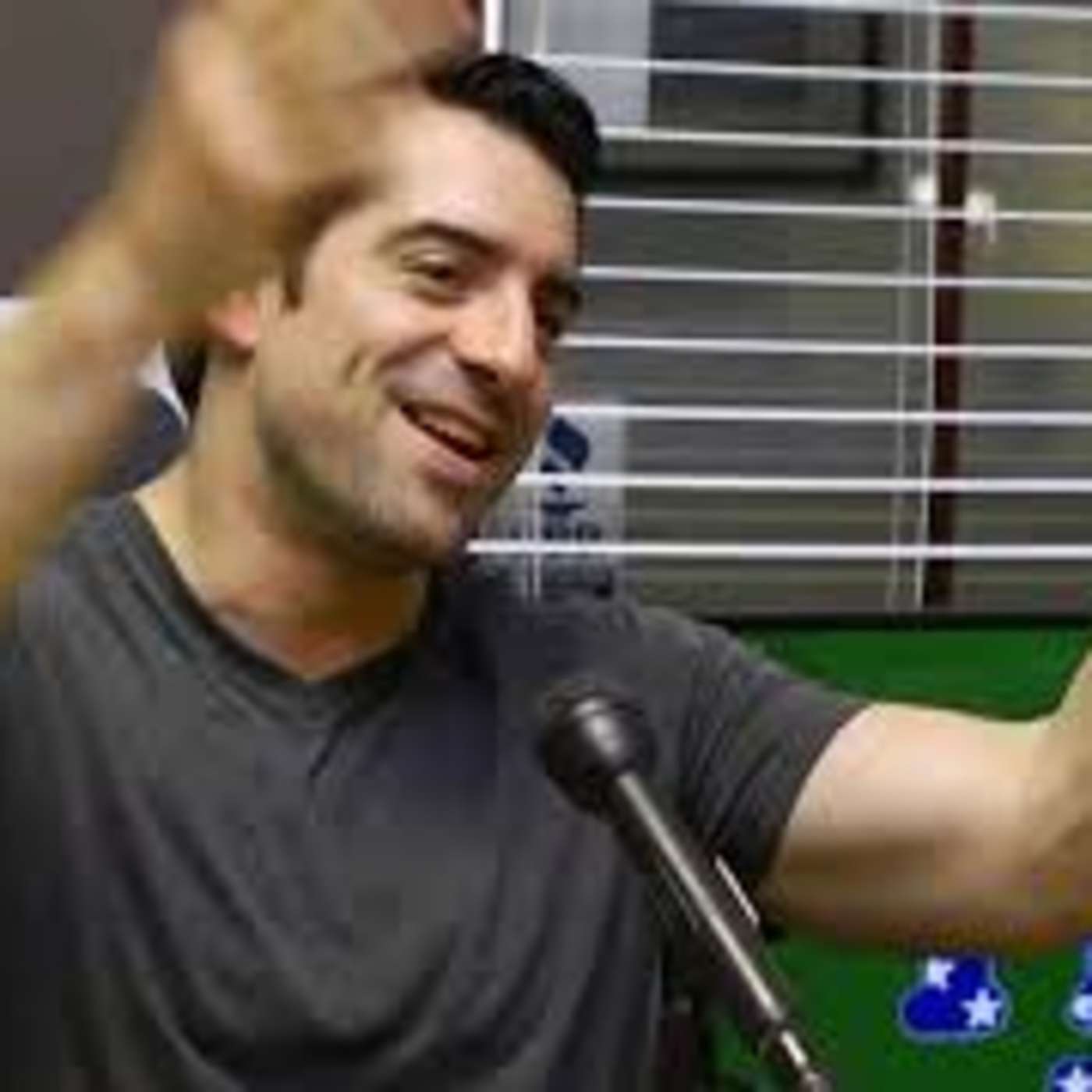 Feeney Talks With Friends