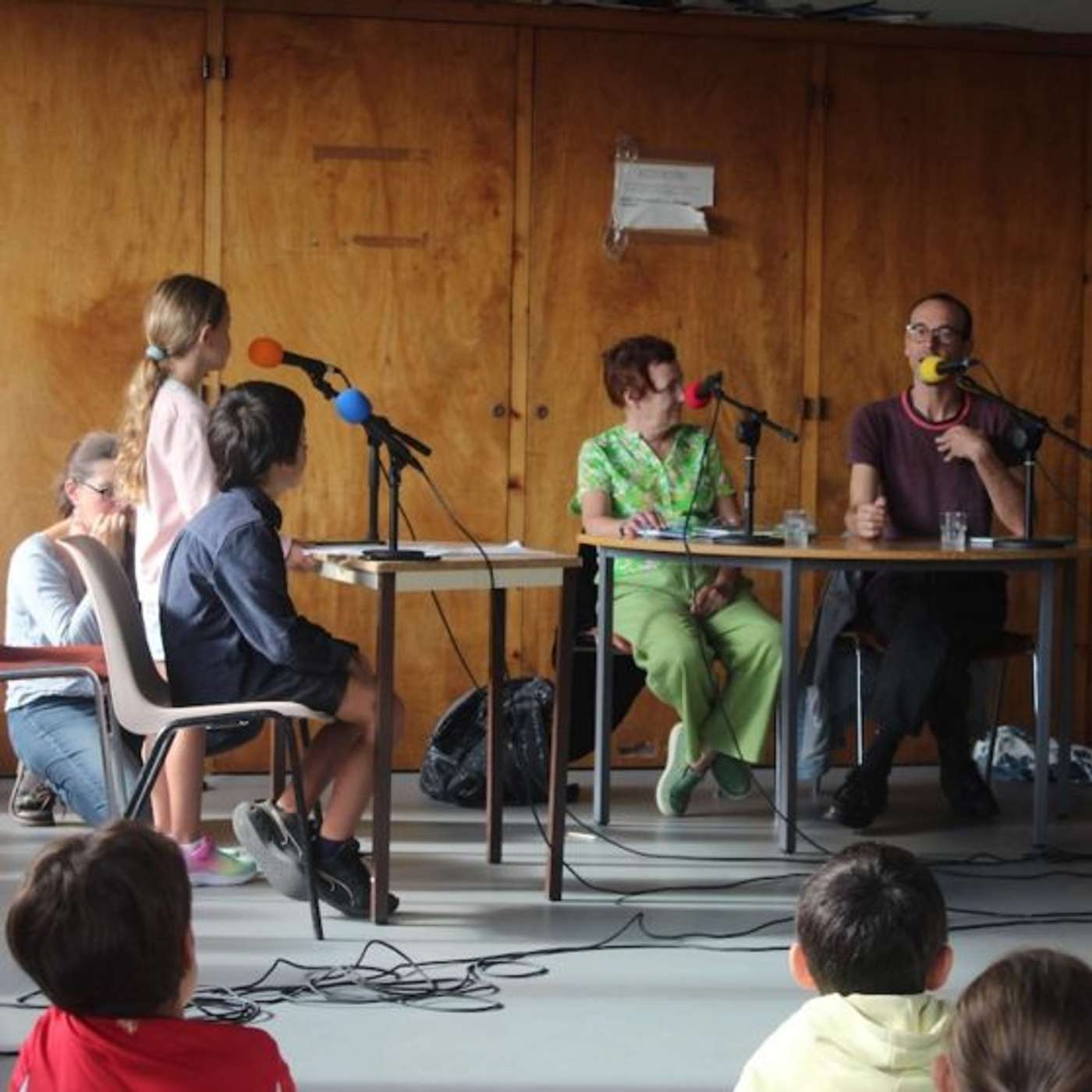 Radio Têtards #174 I Portraits de métiers I Adrien Albert, auteur d'albums jeunesse Radio Têtards #174 I Portraits de métiers I Adrien Albert, auteur d'albums jeunesse