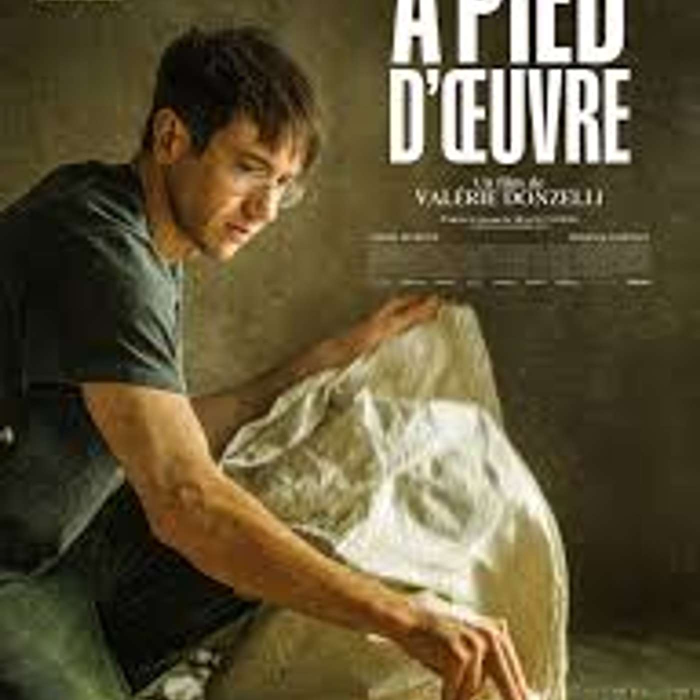 À pied d'œuvre est un film français réalisé par Valérie Donzelli et sorti en 2025. episode artwork