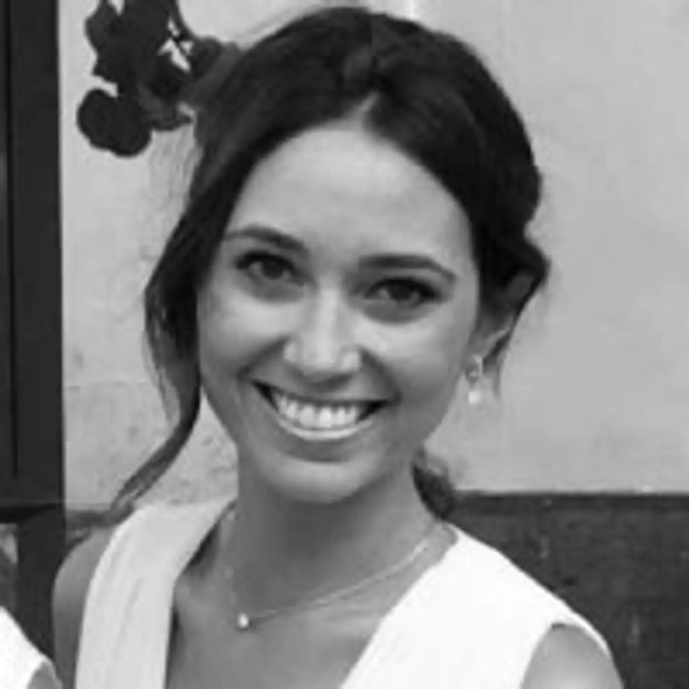 Cover art for episode: La moda como negocio digital, con Ainara Simón - CRO.CAFE podcast